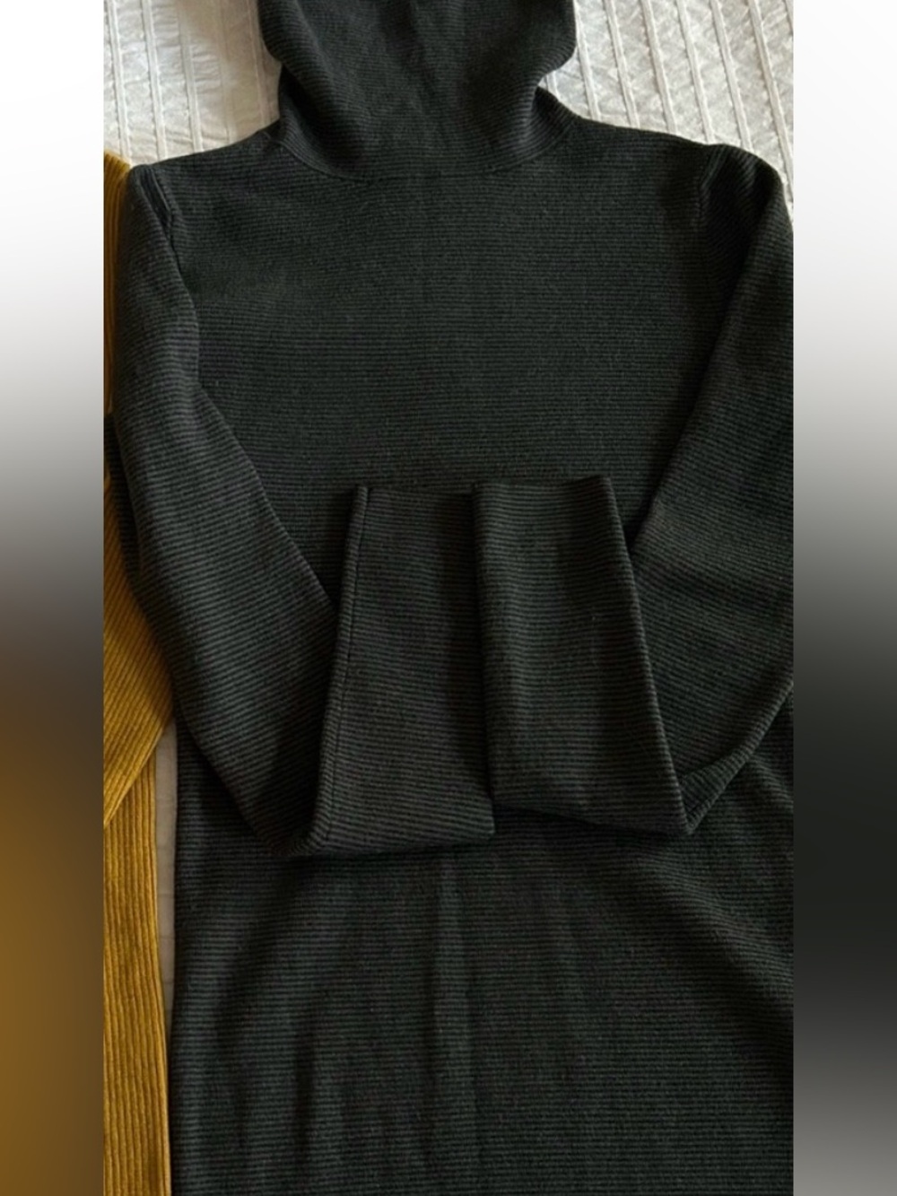 Theory Turtleneck Long Sleeve Ribbed Black and grey fine striping